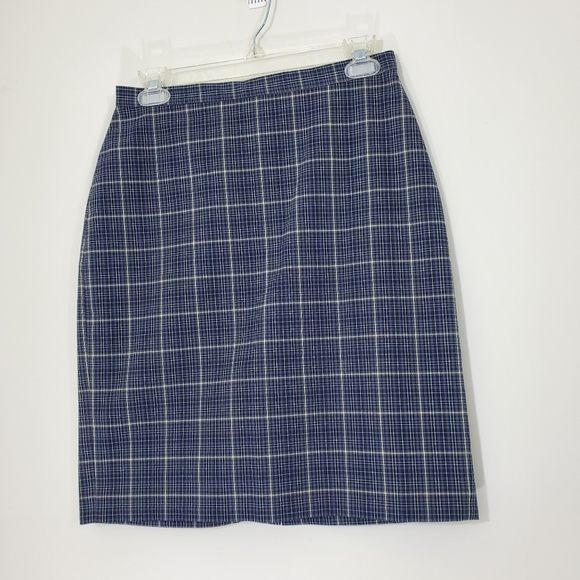 The Limited Dresses & Skirts - The Limited Stretch Plaid Skirt, Made in Italy, Size 6